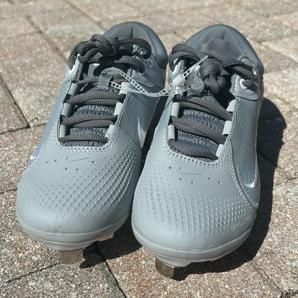 Nike Hyperdiamond 4 Elite Softball Cleats – Women’s Size 7 – New - Picture 1 of 12